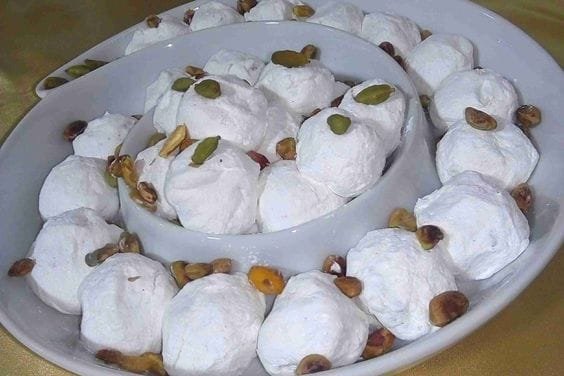 المن فی المنام